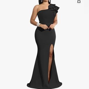 One shoulder Ruffle sleeve formal black dress